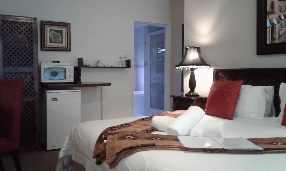 Amani Guest Lodge 12/41