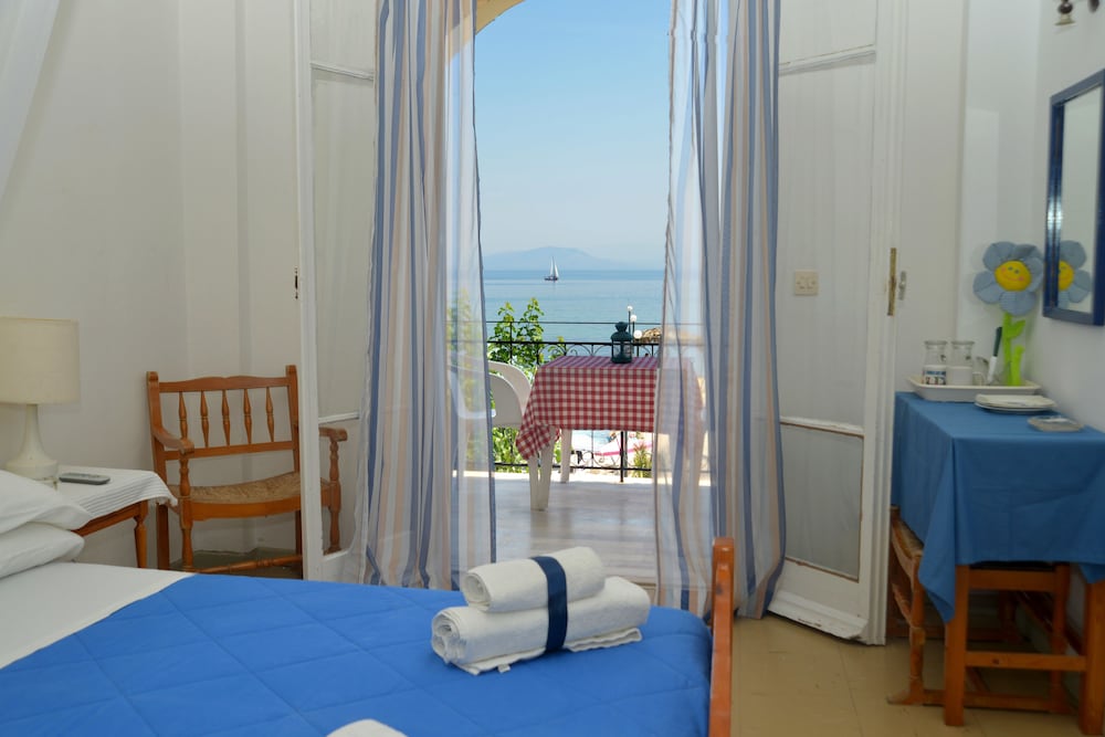 Eros Hotel 29/78
