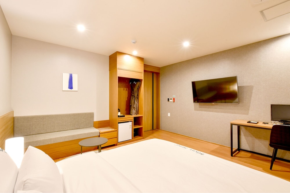 Blanc Business Hotel 15/50