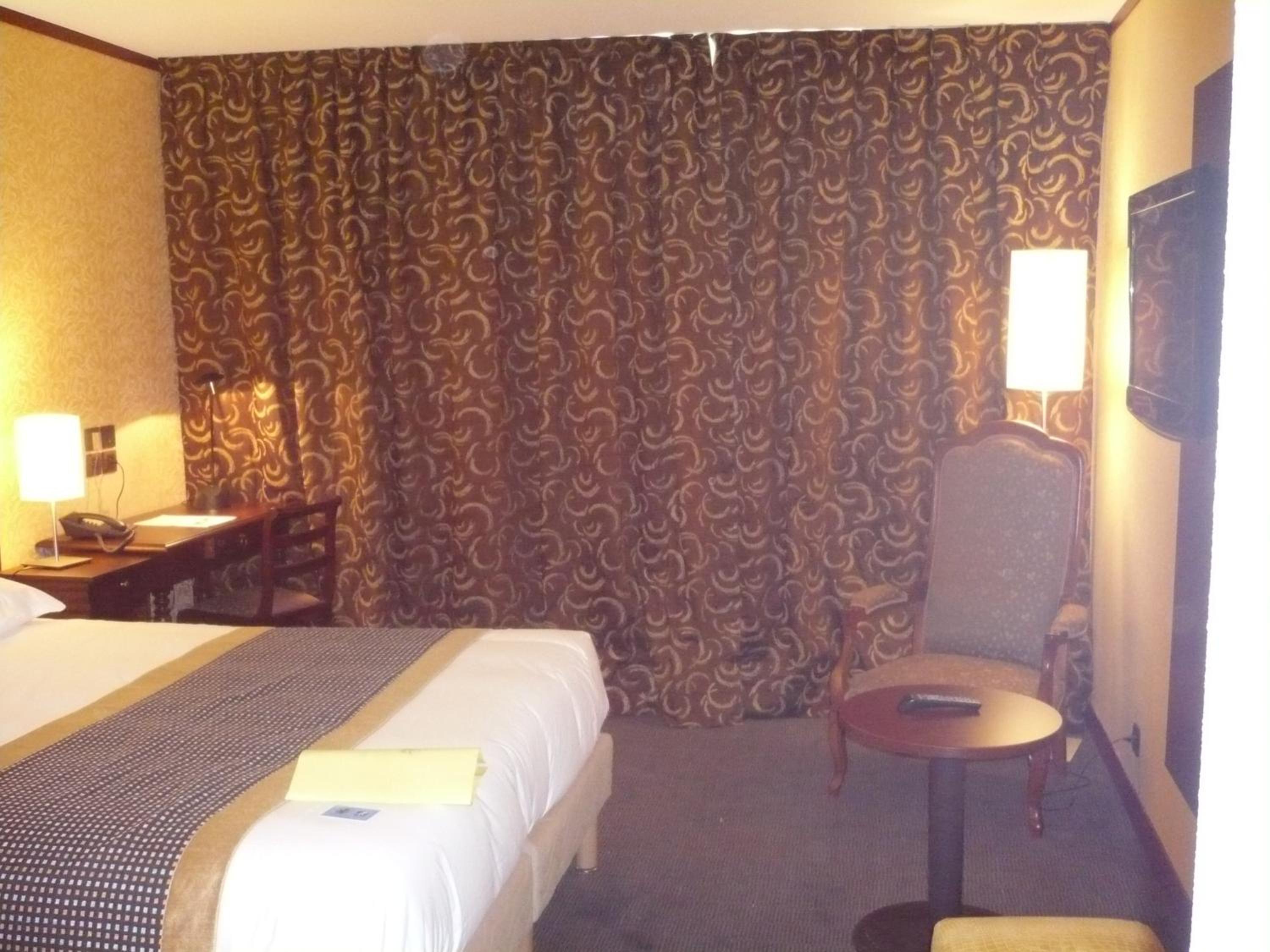 Hotel De France 36/37
