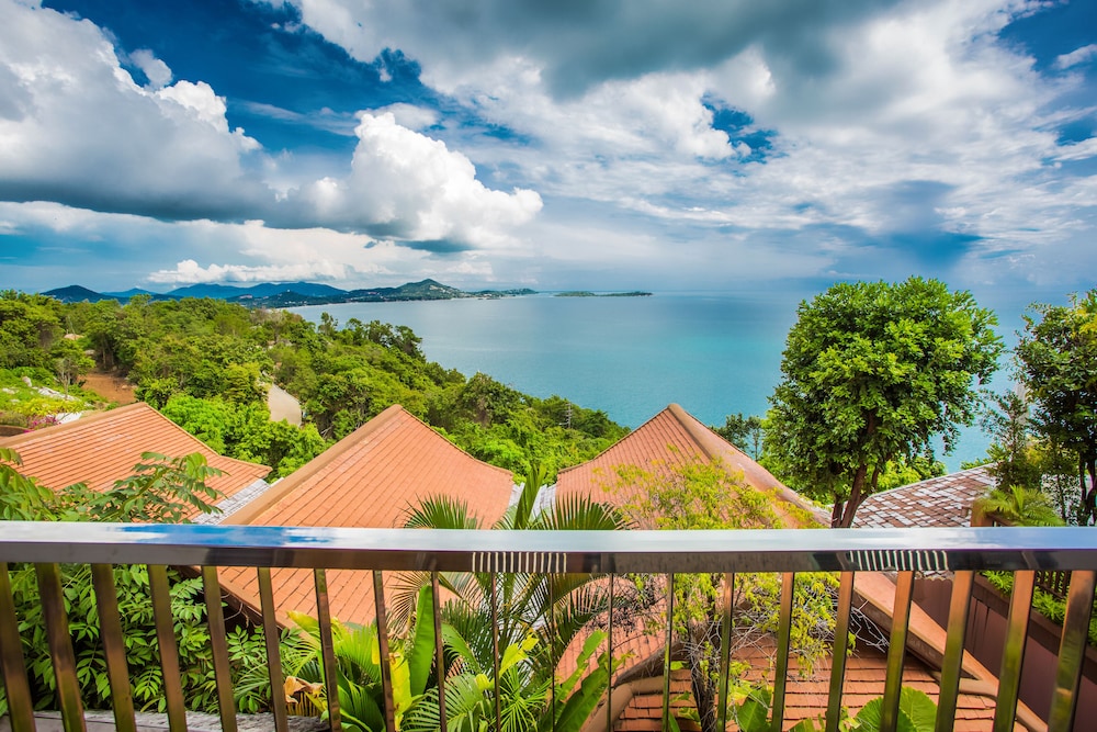 SAMUI BAYVIEW RESORT & SPA 55/66
