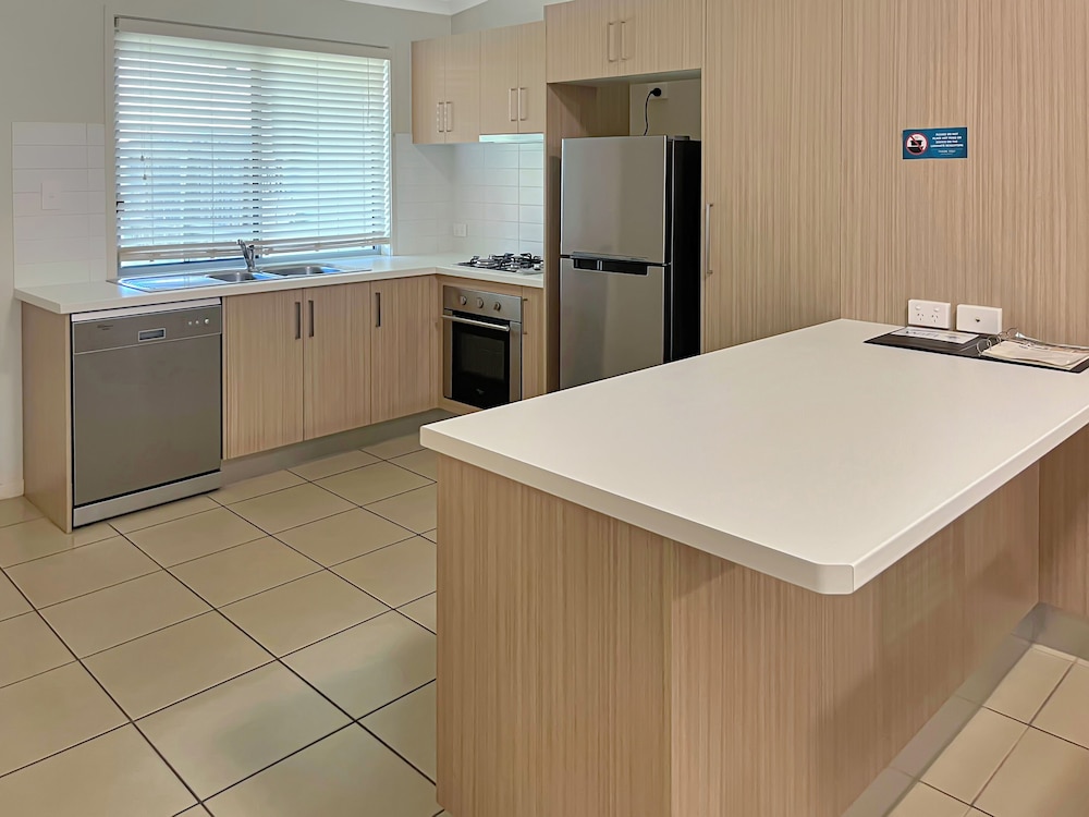 DIRECT HOTELS - VILLAS ON RIVERGUM 28/36