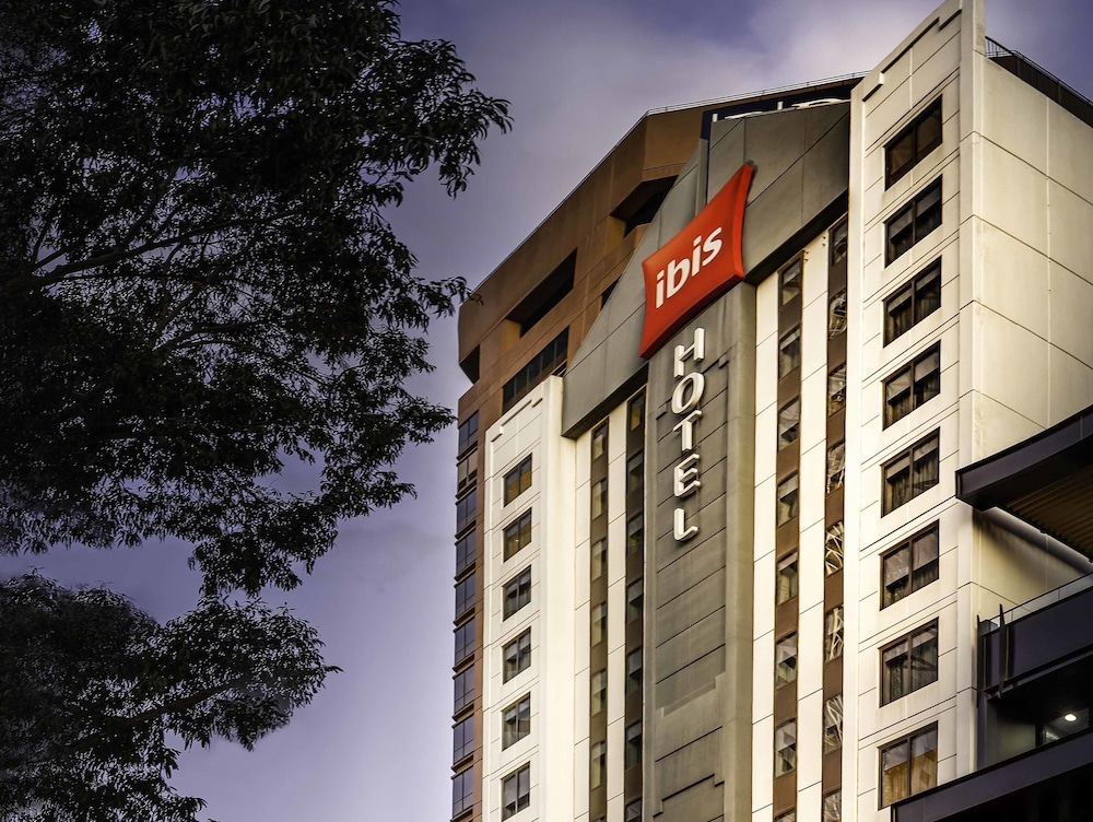 ibis Melbourne Hotel and Apartments 2/70