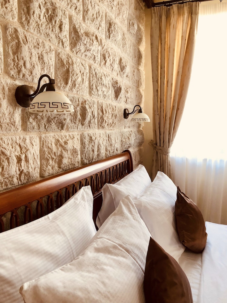 Eco Hotel Carrubba 38/72