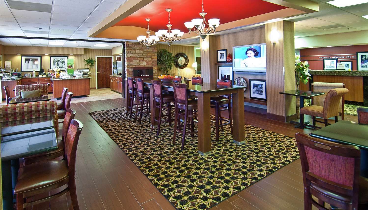 restaurant cafeteria