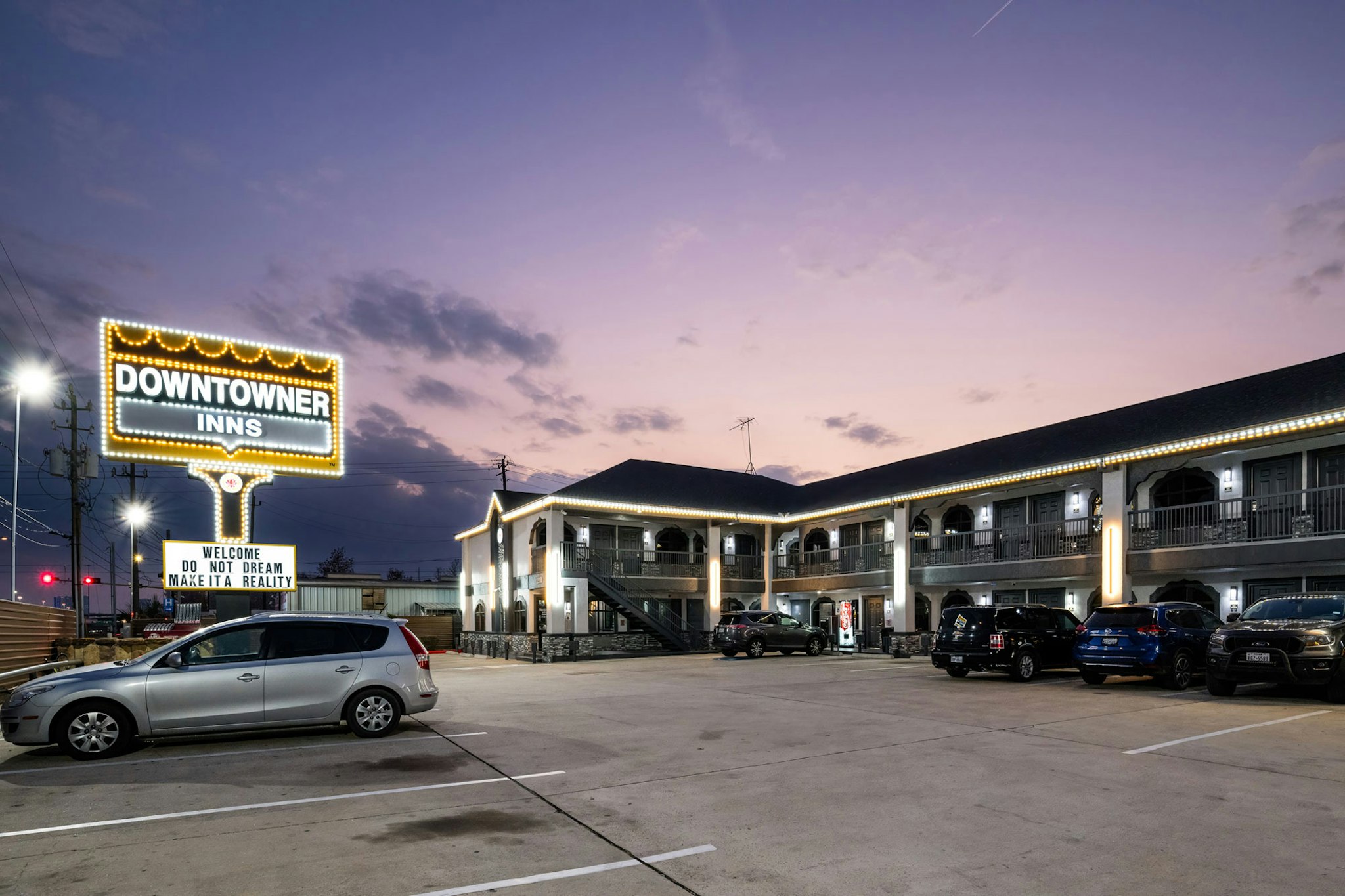 Downtowner Inns - Houston (Hamilton St.) 24/38