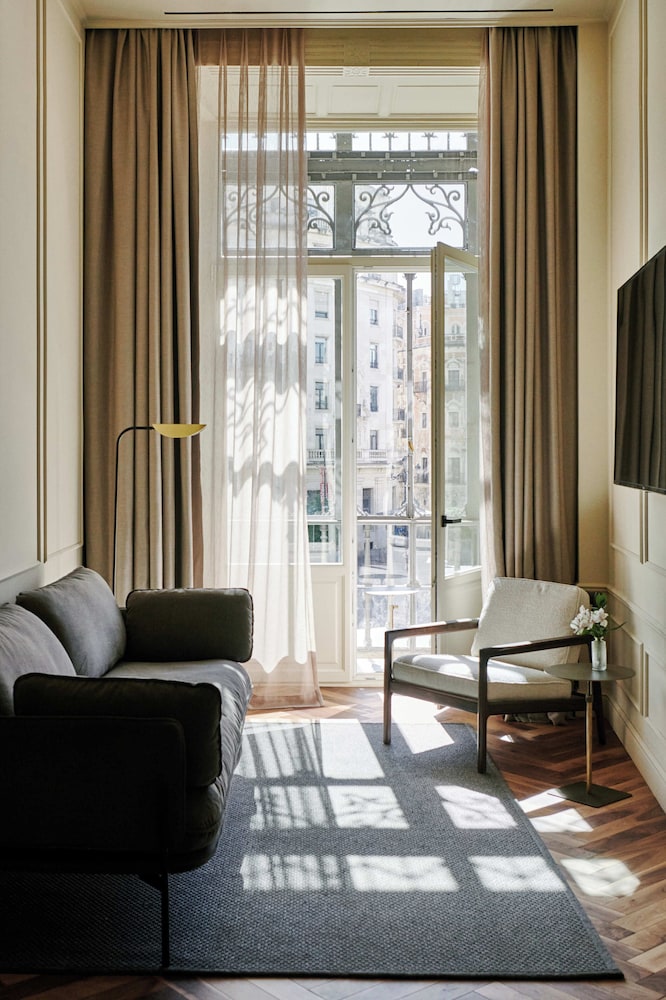 Mercer Plaza Sevilla 29/50