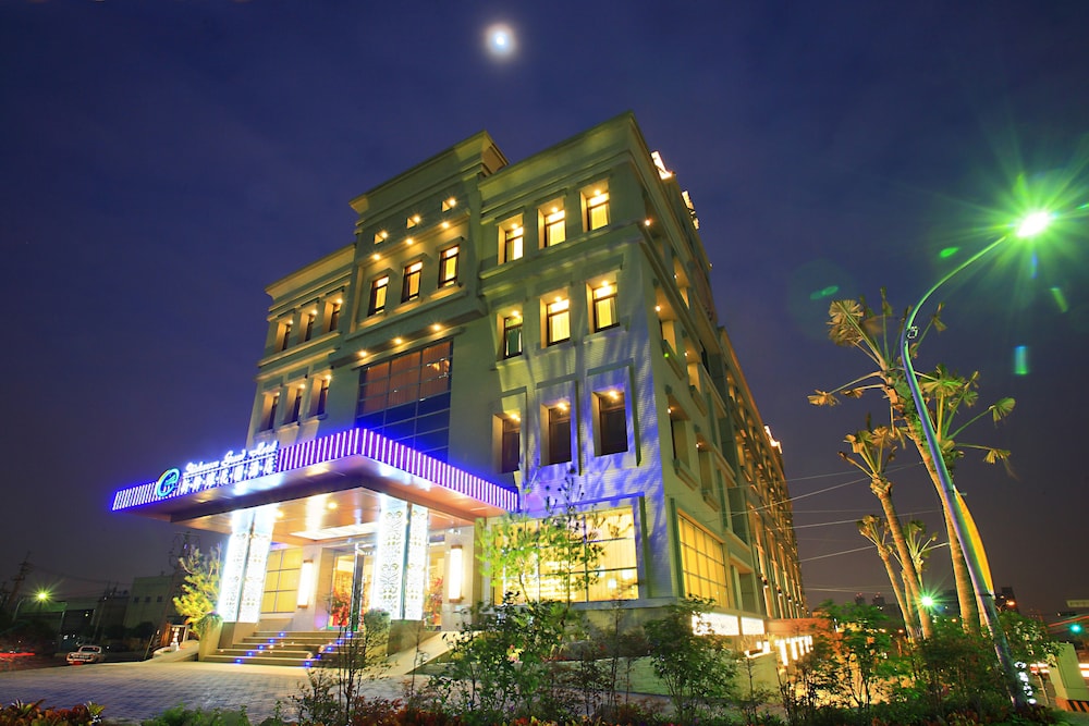 Shinkansen Grand Hotel Taichung photo1