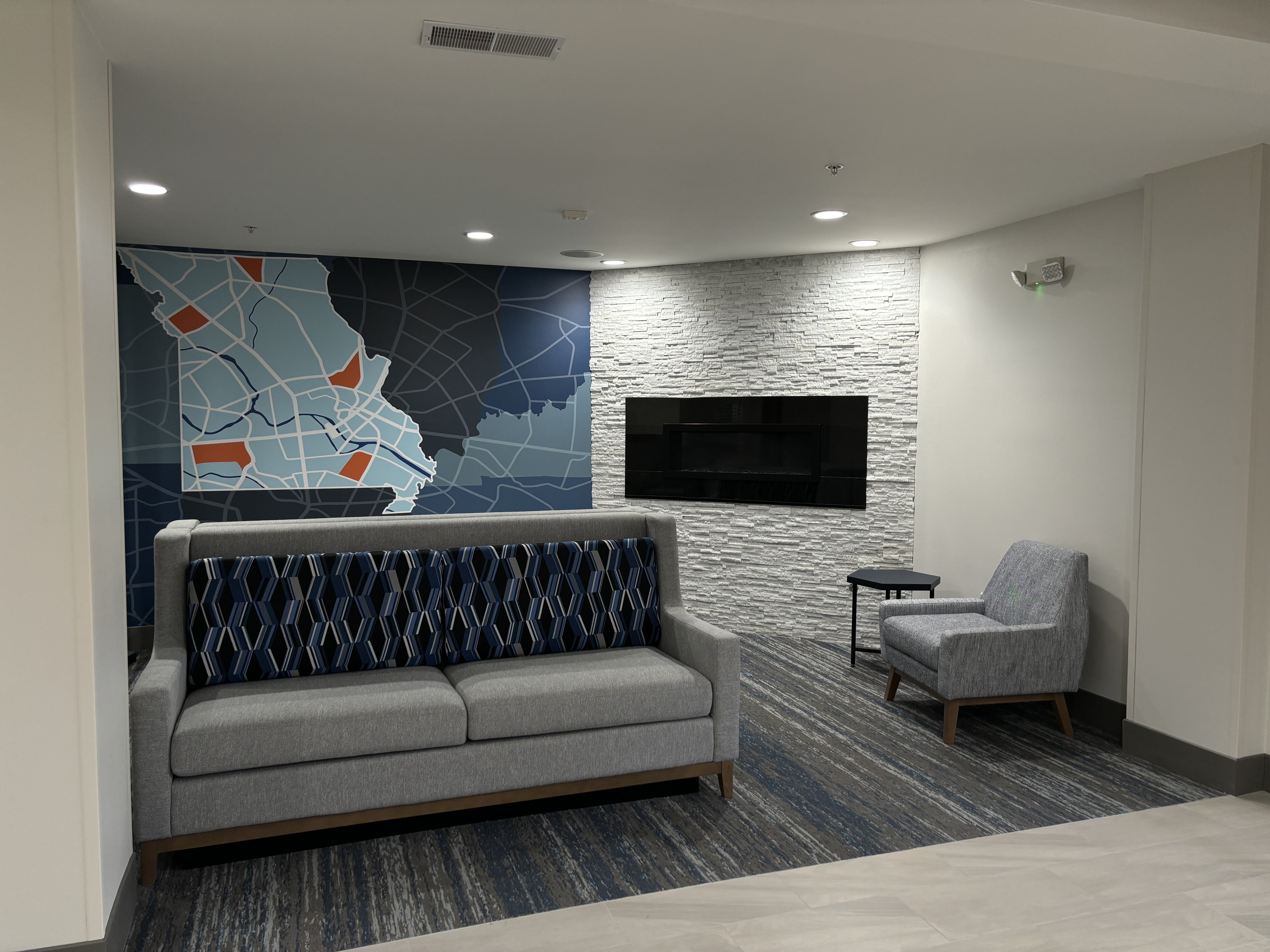 Holiday Inn Express Hotel And Suites Saint Robert Leonard Wood 34/50