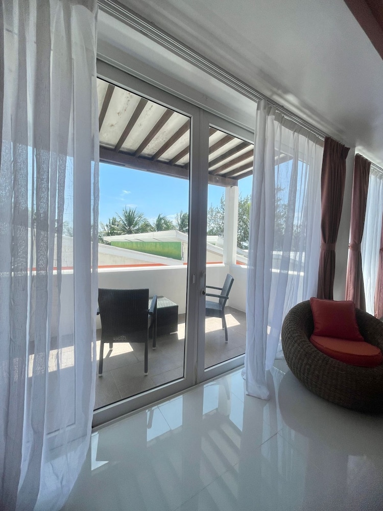 Calypso Beach Dive Resort 39/76