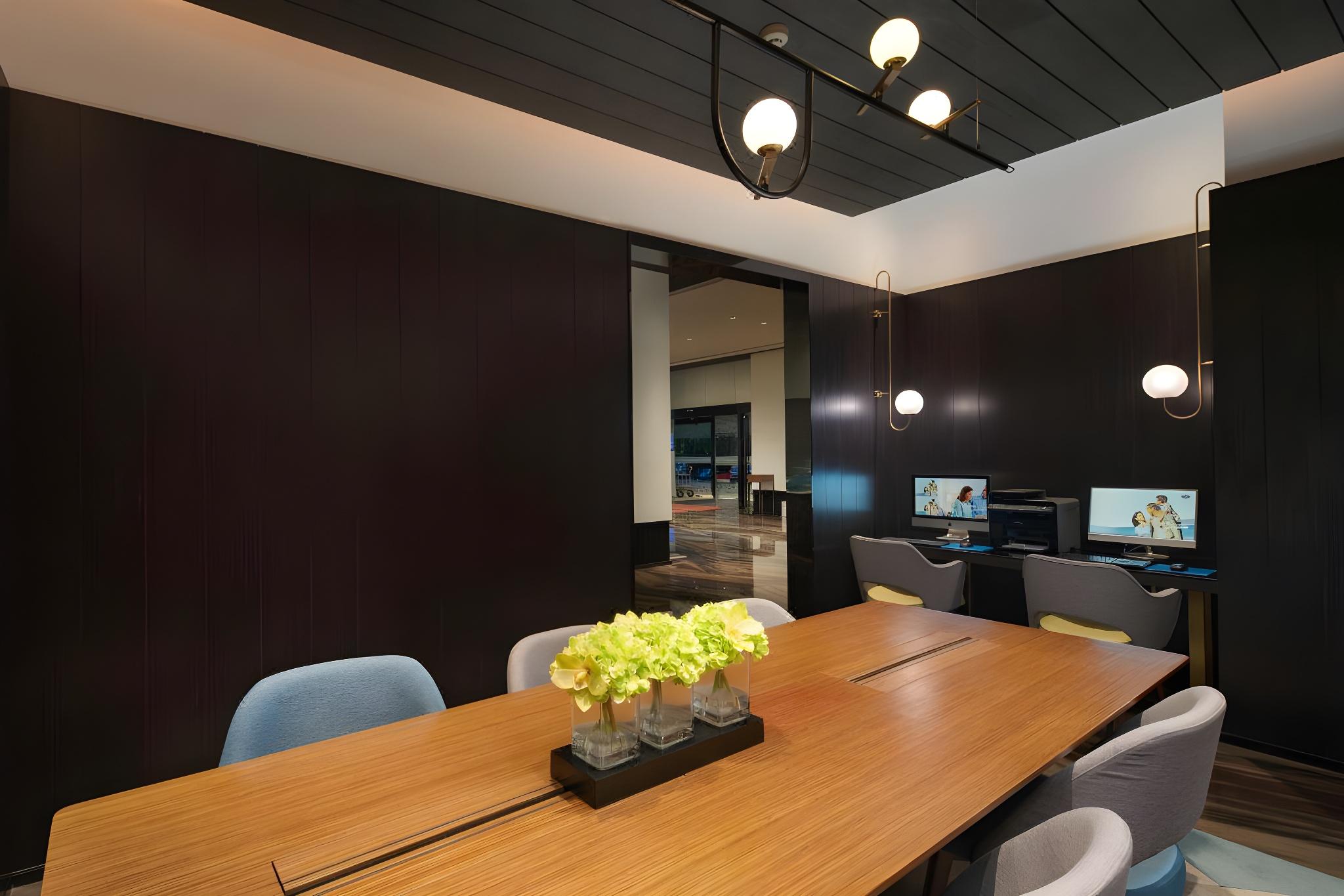 Hampton by Hilton Beihai Station 31/34