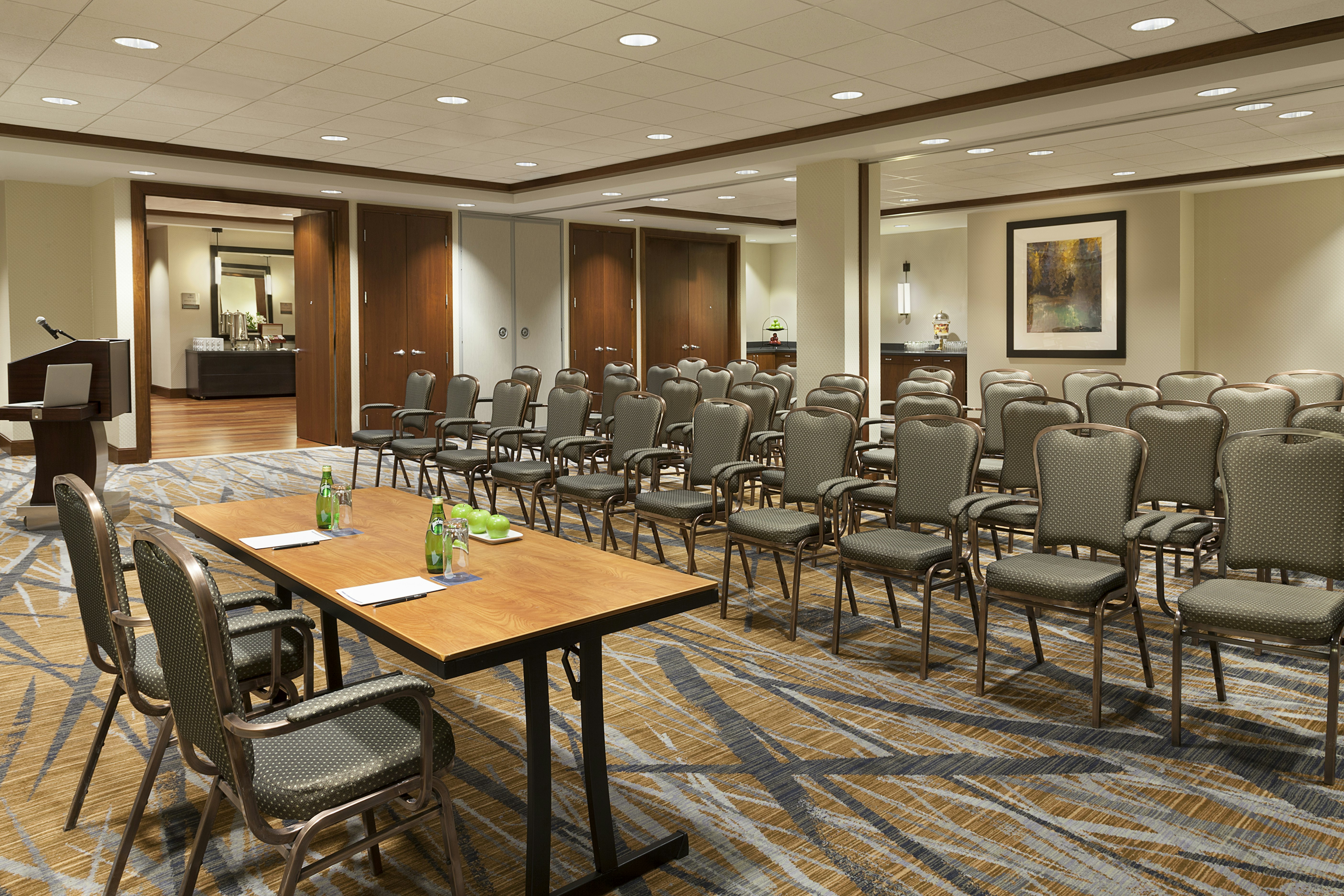 Hilton Toronto 70/75