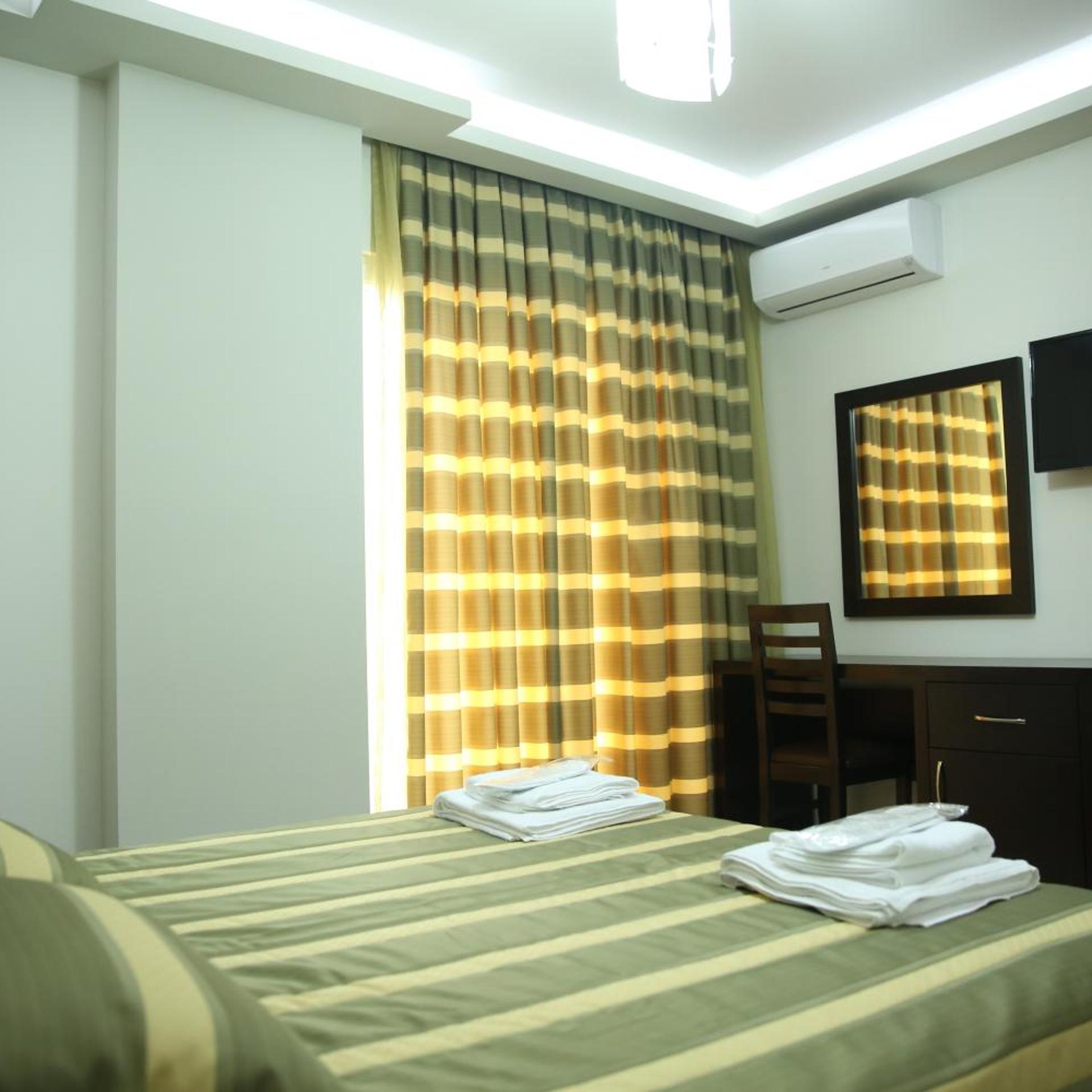Hotel Pogradeci 17/55