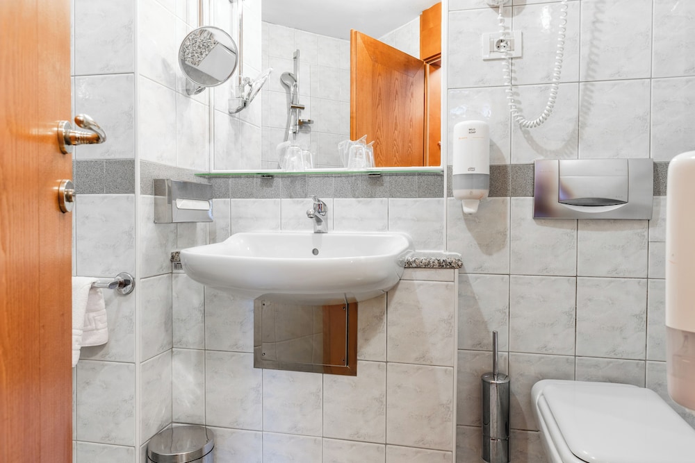 Hotel Kranjska Gora 45/53