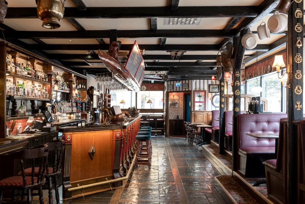 Hotel Bishops Arms Koping 44/60