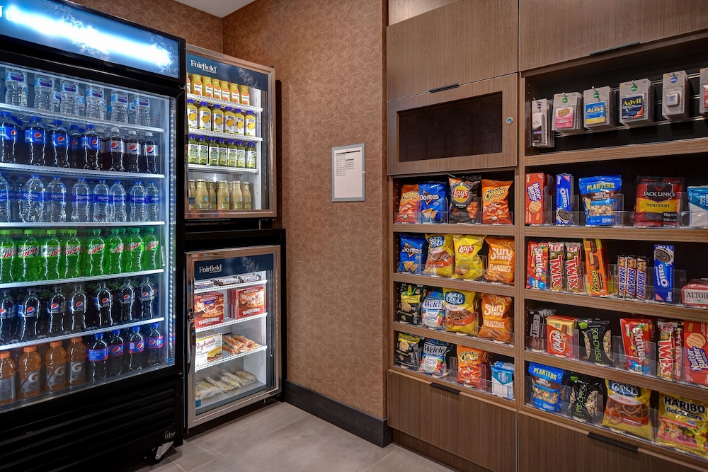 Fairfield Inn & Suites by Marriott Grand Rapids Wyoming 16/36