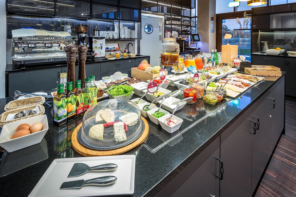 restaurant-cafeteria