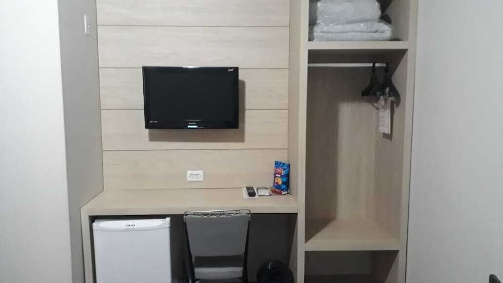 Harbor Inn Santa Maria Campo Mourao 24/32
