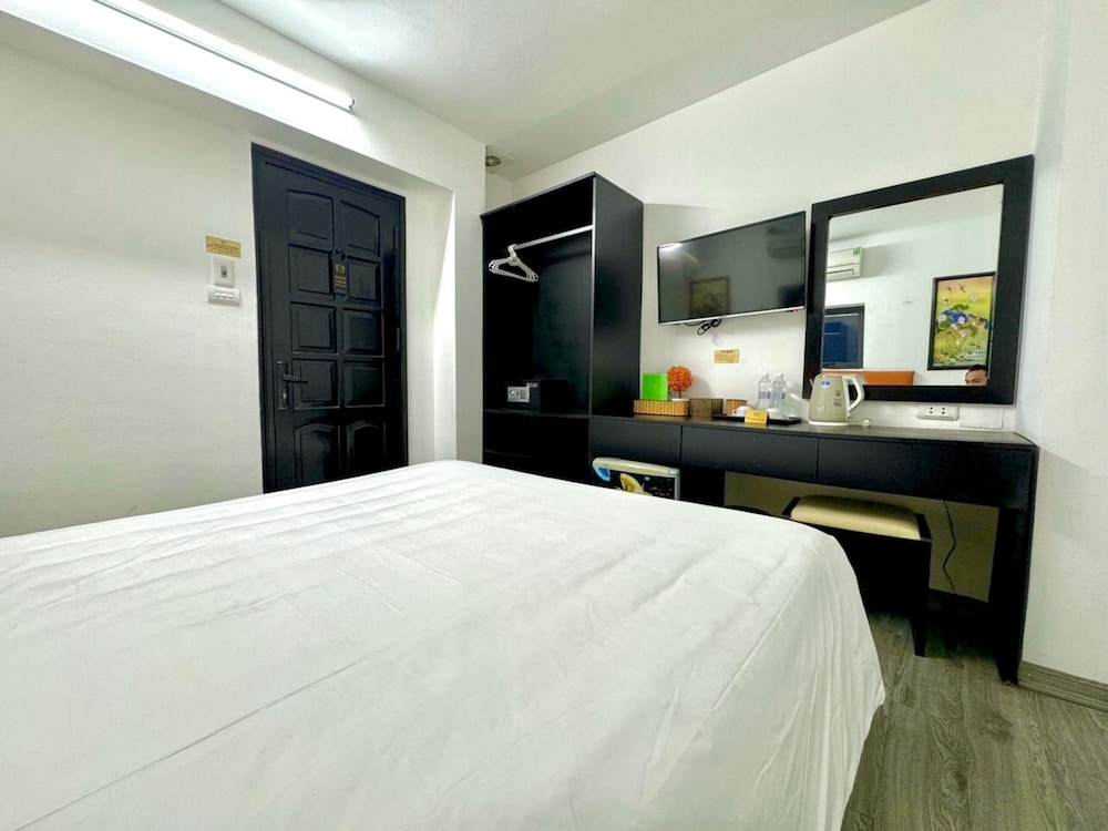 Hanoi Elpis Hotel 23/48