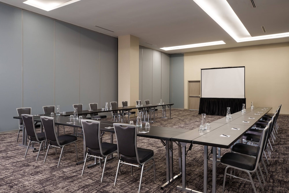 AC Hotel by Marriott Tallahassee Universities at the Capitol 53/58