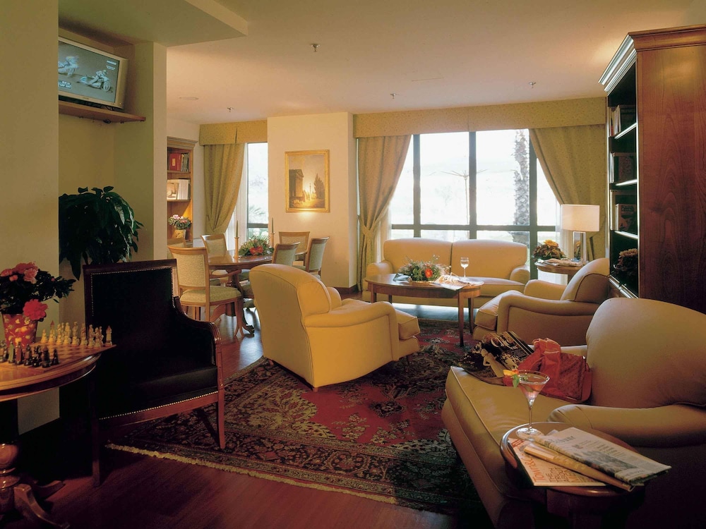 Mercure Rome Leonardo Da Vinci Airport 26/50
