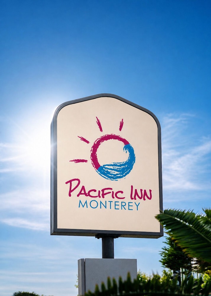 Pacific Inn Monterey 4/49