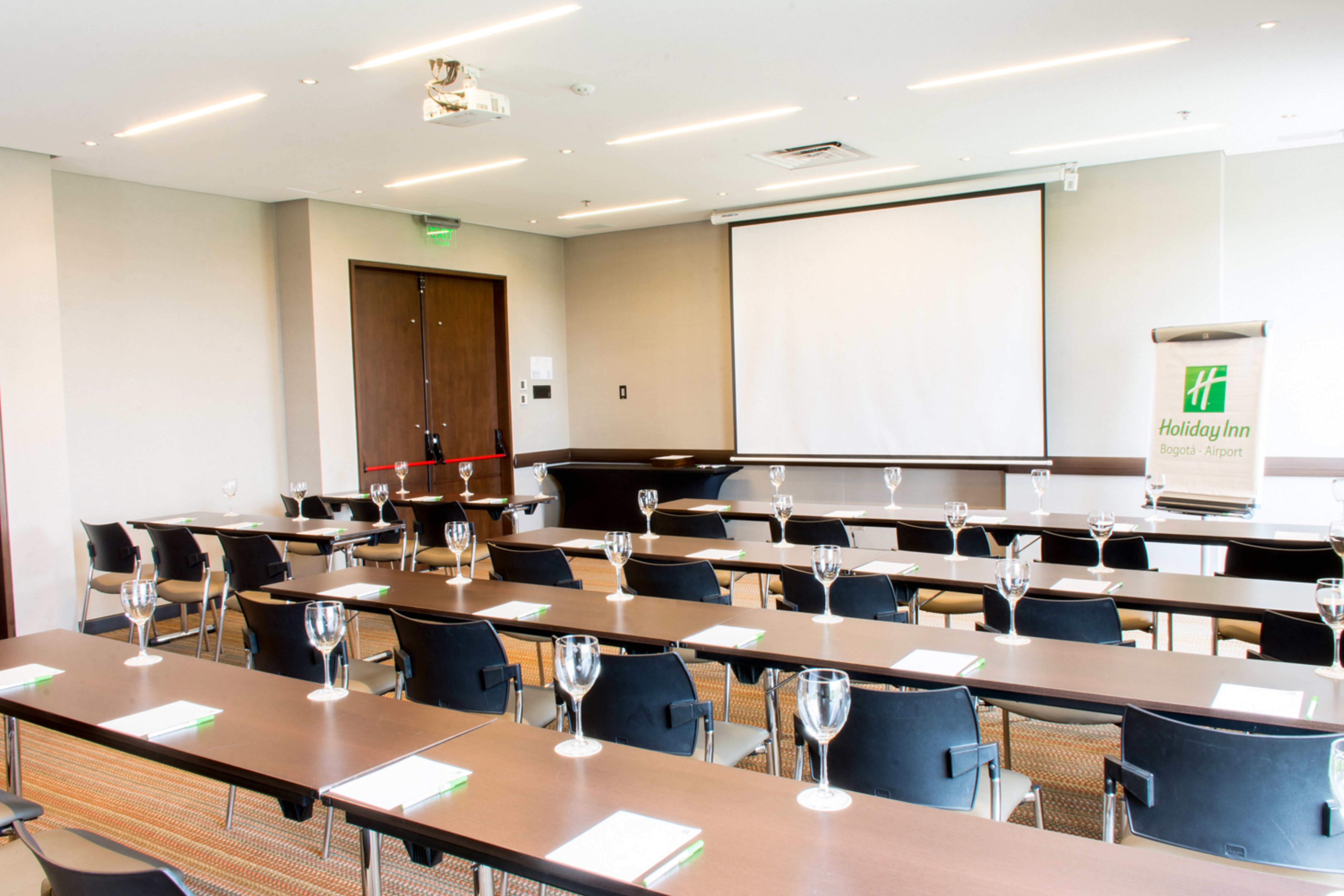 Holiday Inn Bogota Airport 63/75