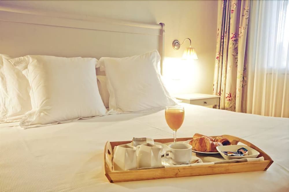 HOTEL PAX TORRELODONES 37/59