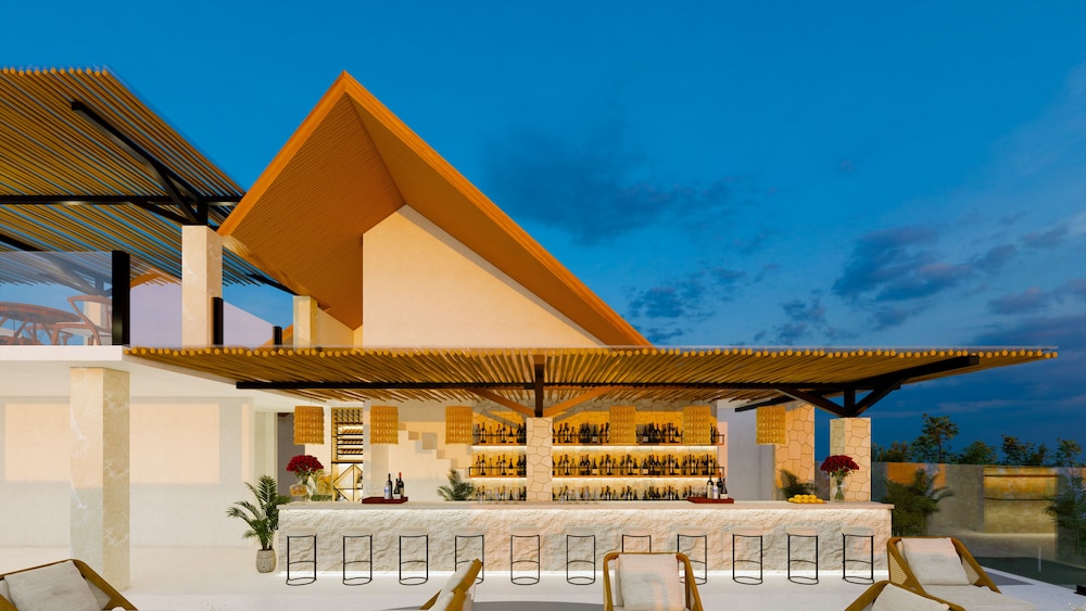THE SAND Suites & Villas 3/50