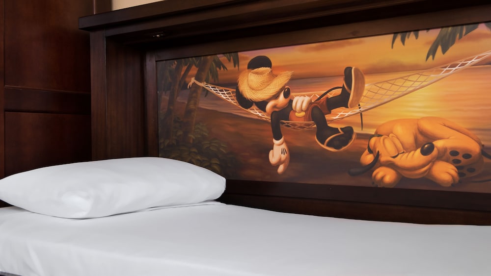 Disneys Caribbean Beach Resort 18/50