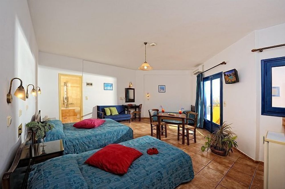 Aegean Sky Hotel and Suites 33/55