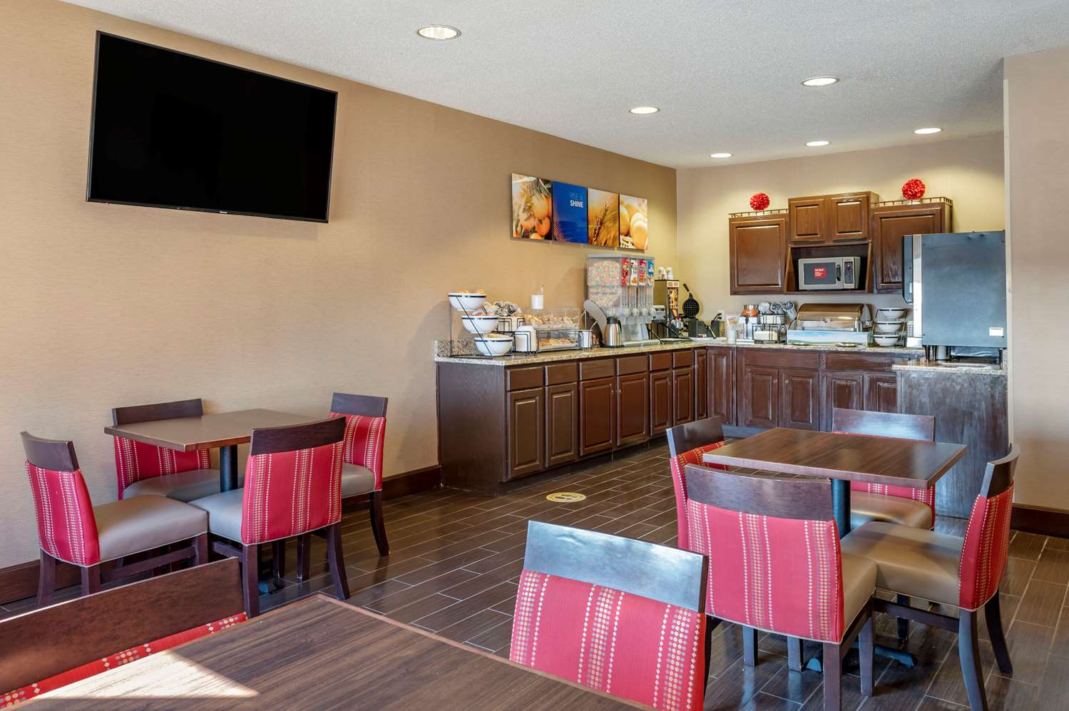 Comfort Inn Shelbyville North 11/17