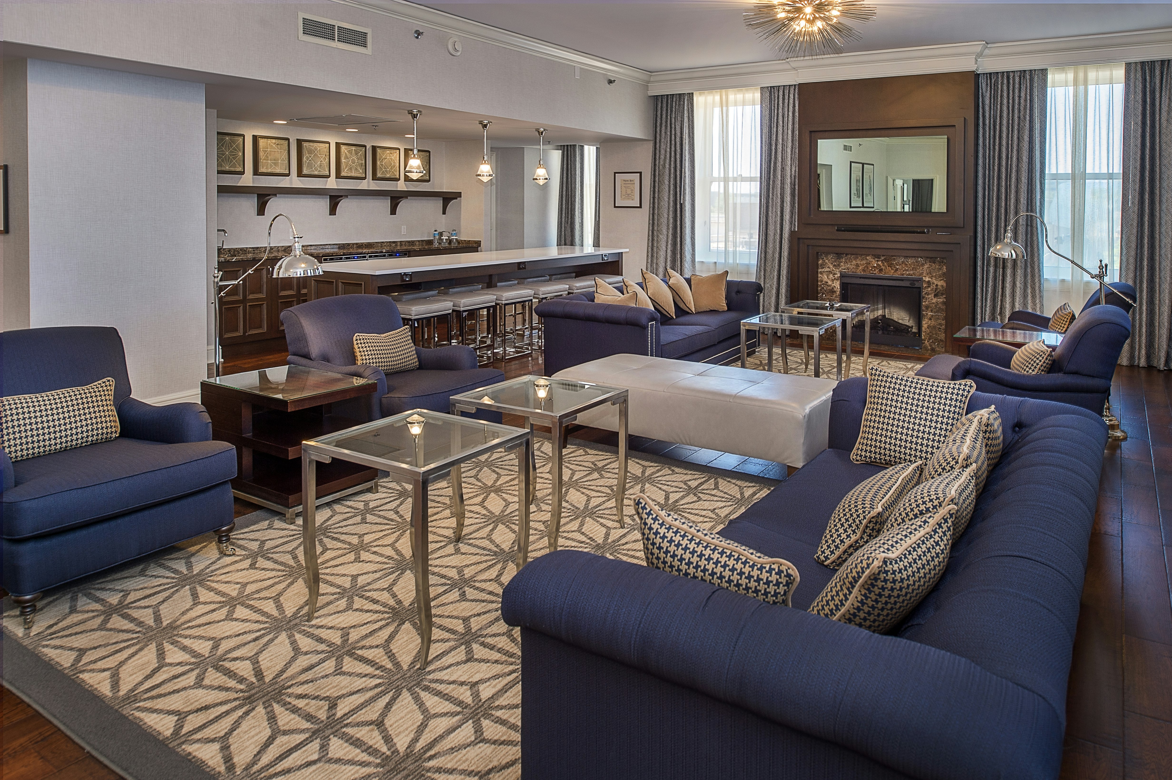 St. Louis Union Station Hotel Curio Collection By Hilton 44/82