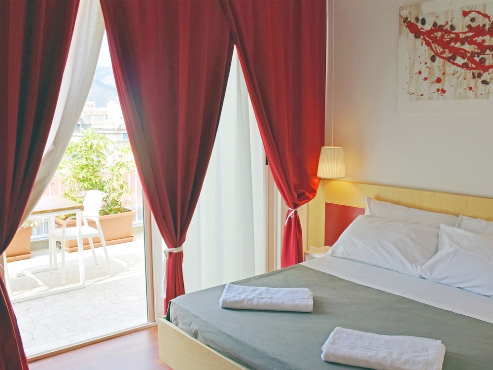Bio Hotel Palermo 10/24
