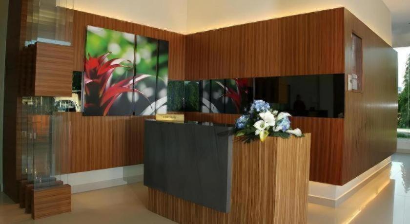 Amanson Signature Hotel 7/51
