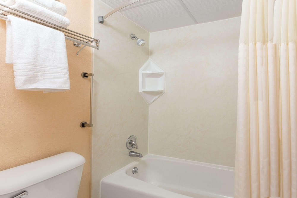Quality Inn Waycross 58/58