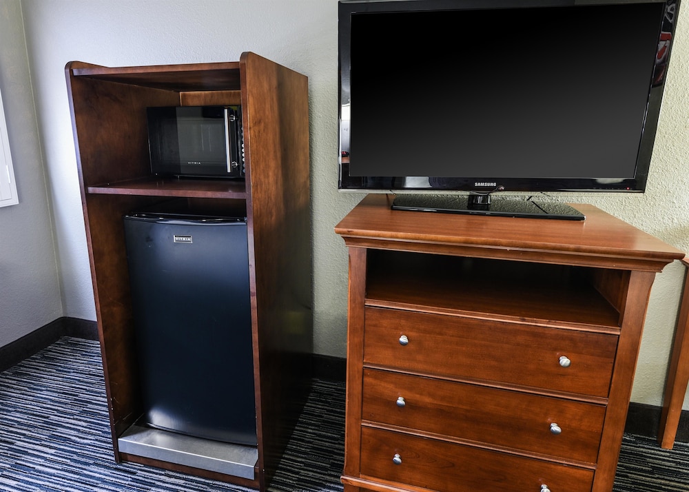Best Western McCarran Inn 37/42