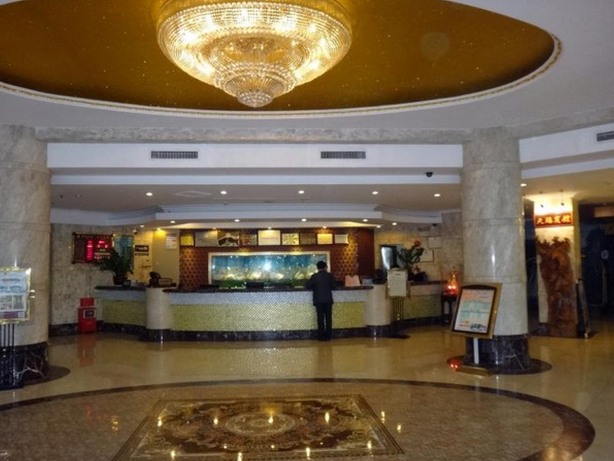 Campanile Hotel Restaurant (Zhuhai Yinhua Road) 12/52