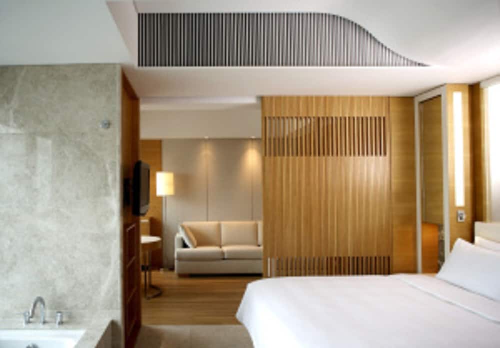 JEN Hong Kong by Shangri-La 34/68