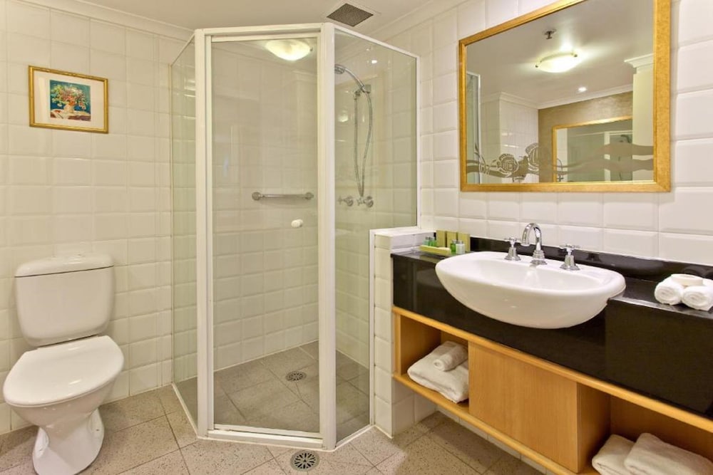 2 BEDROOMS, APARTMENT