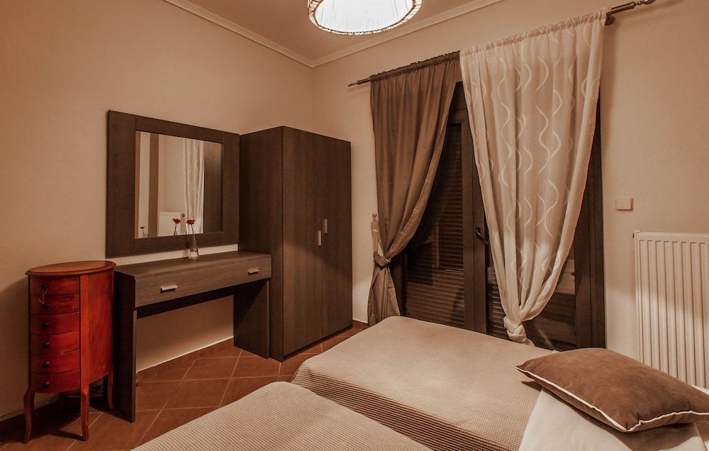 Aqua Mare Sea Side Rooms 16/50