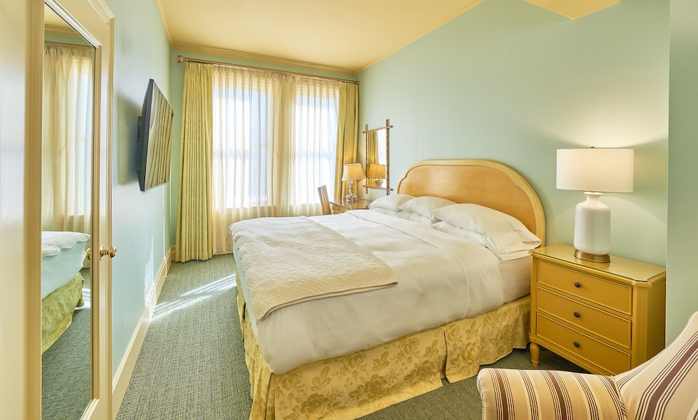 Ashland Springs Hotel 12/62