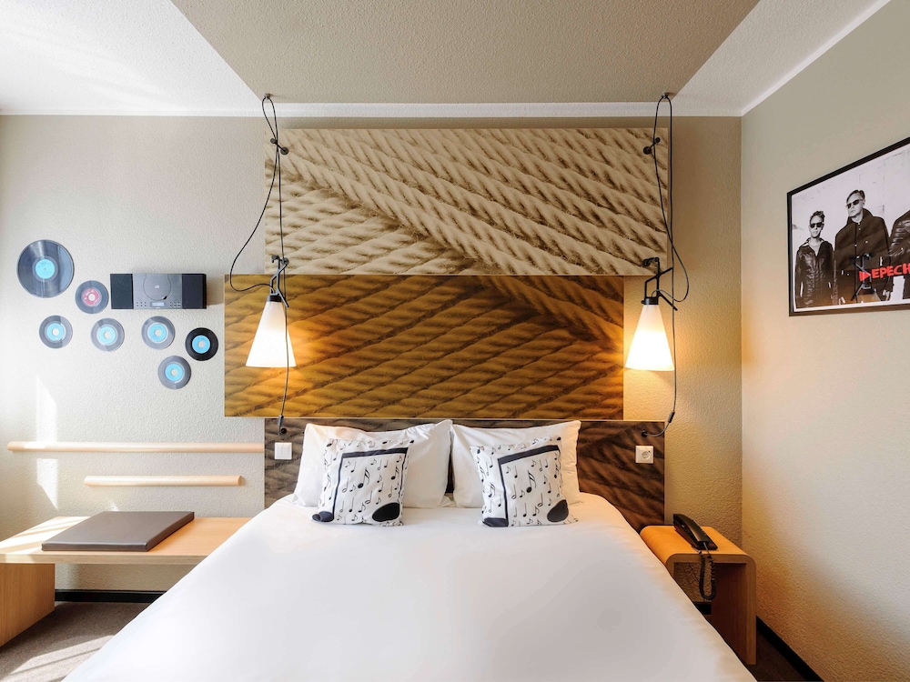 IBIS BERLIN MITTE HOTEL 19/73