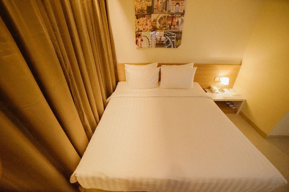 Hotel Dharmein Jakarta 26/58
