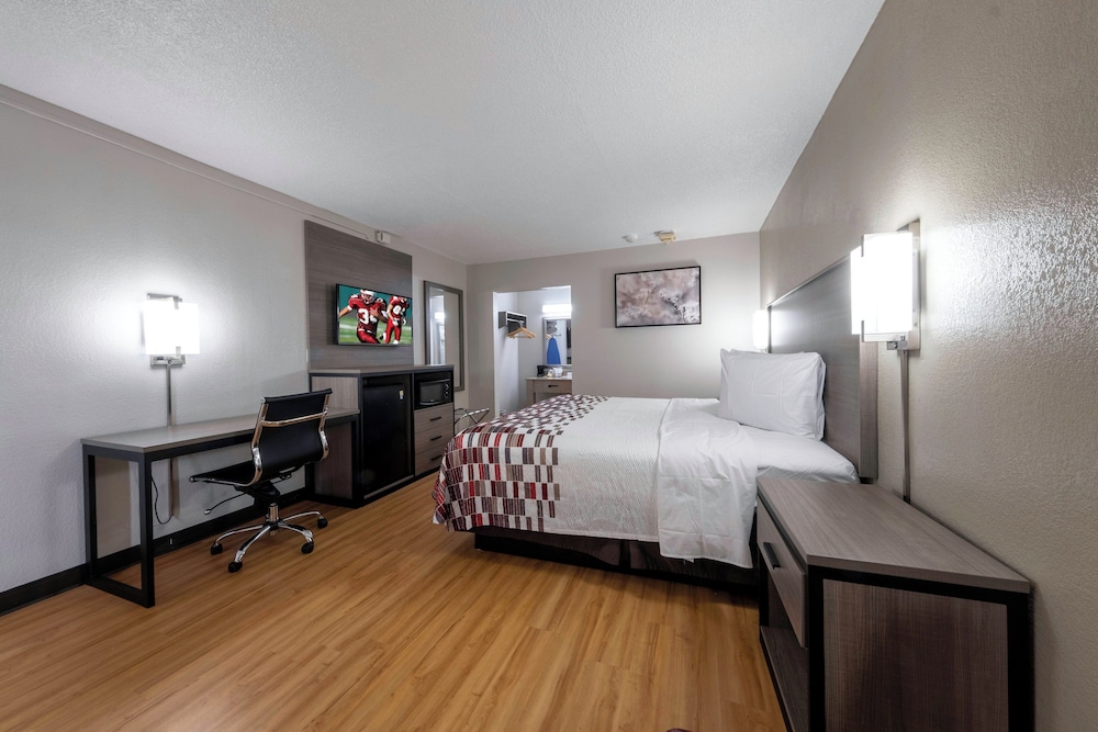 Non-Smoking Superior 1 King Bed
