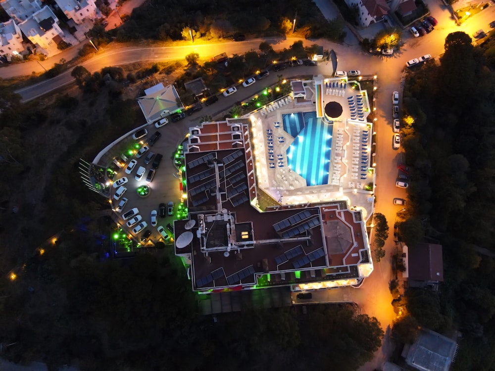 Roseira Beach Resort 2/43