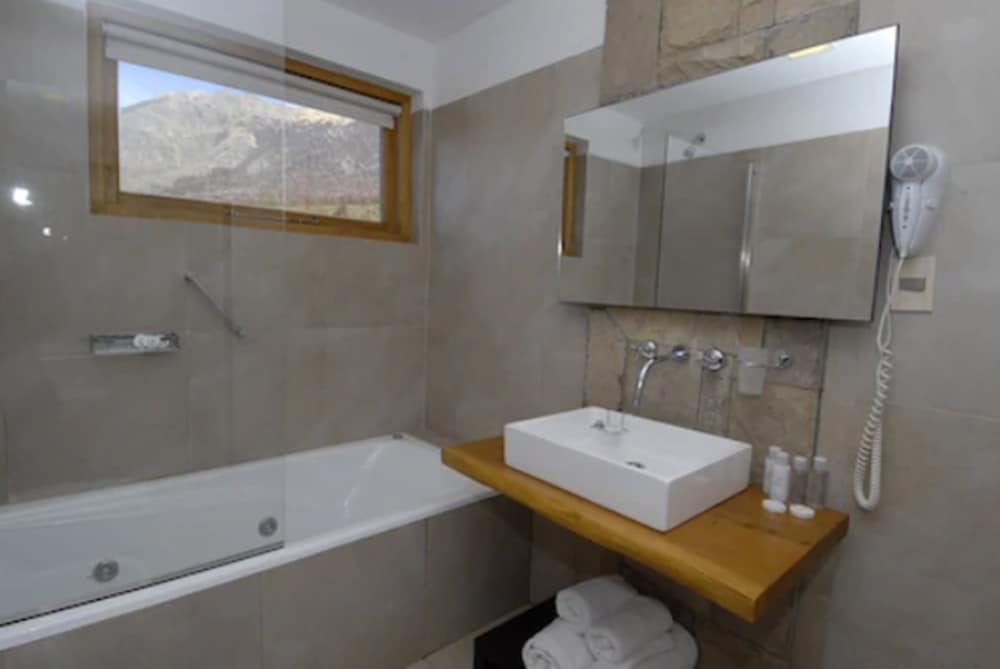 GALILEO BOUTIQUE HOTEL 42/46