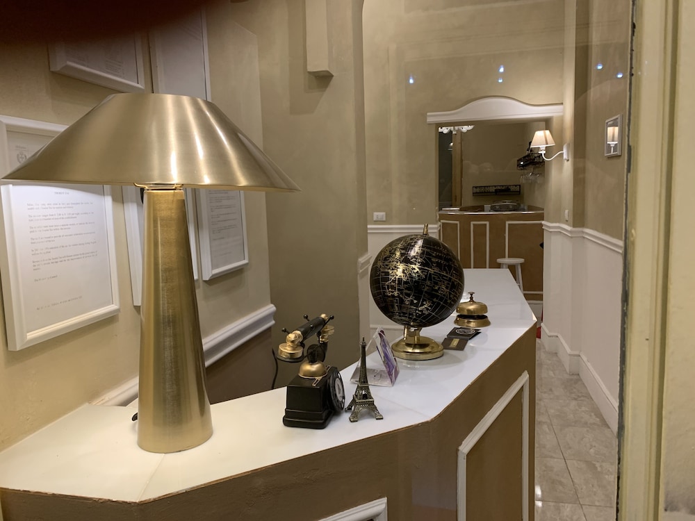 Boutique Hotel Calais Milano 35/63