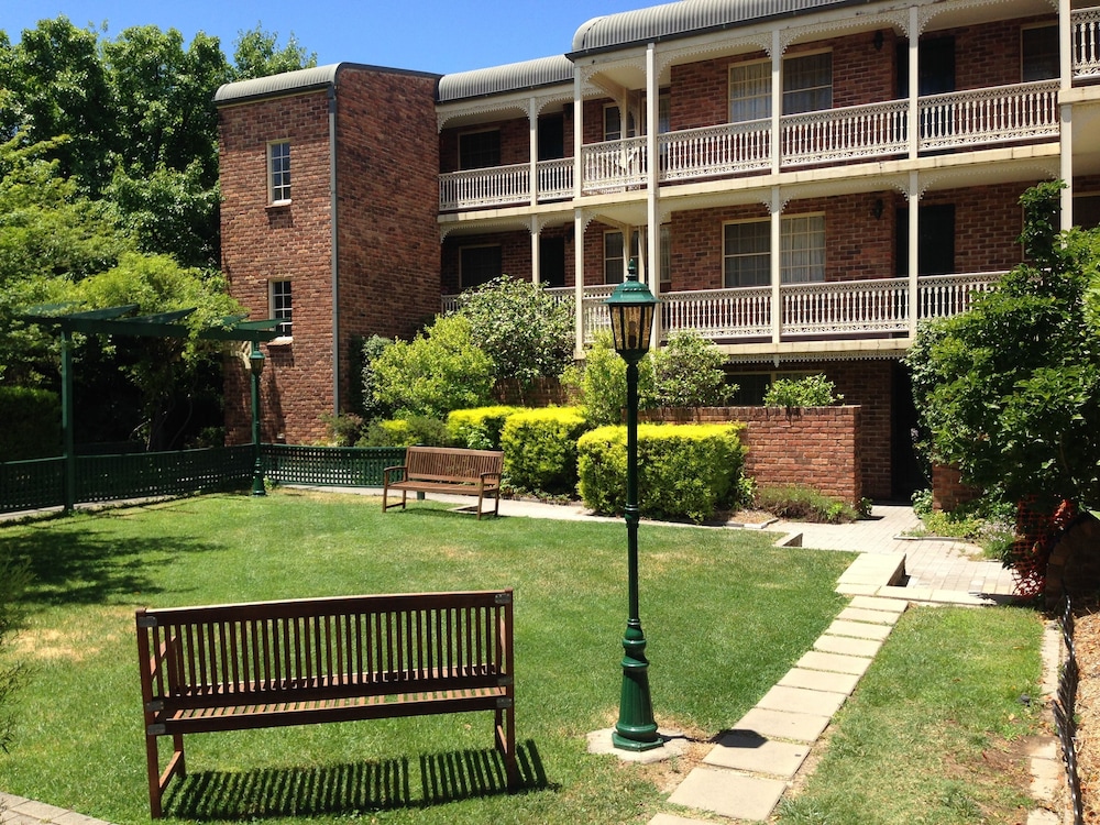 Adina Serviced Apartments Canberra Kingston 58/62