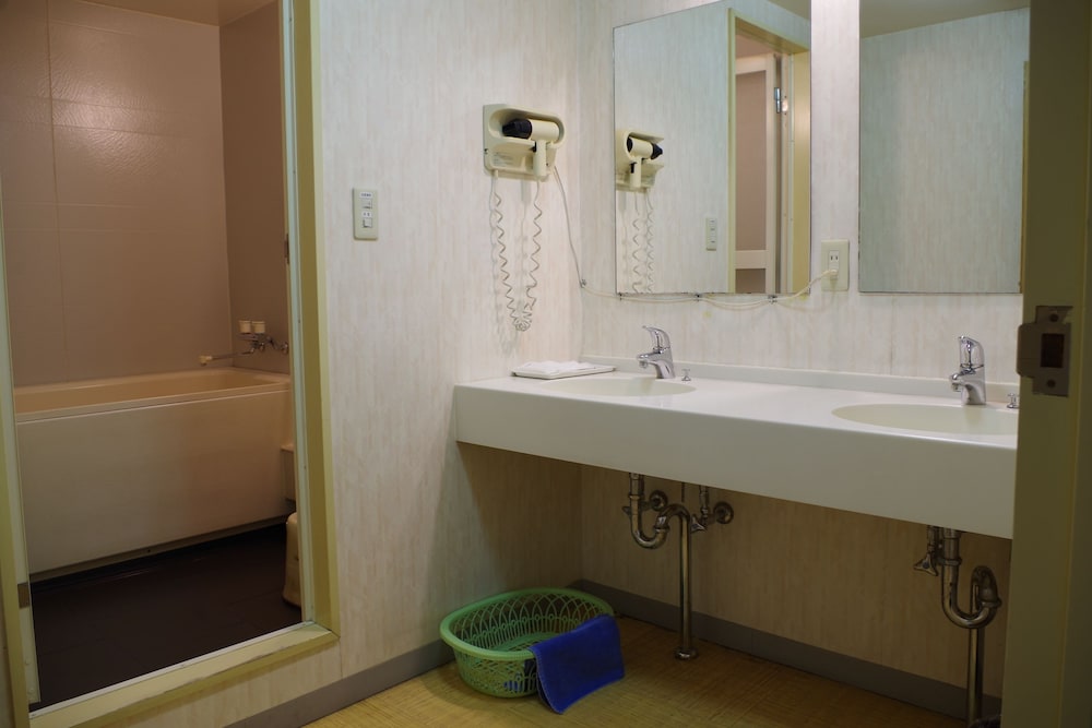 City Hotel Seiunso 61/63